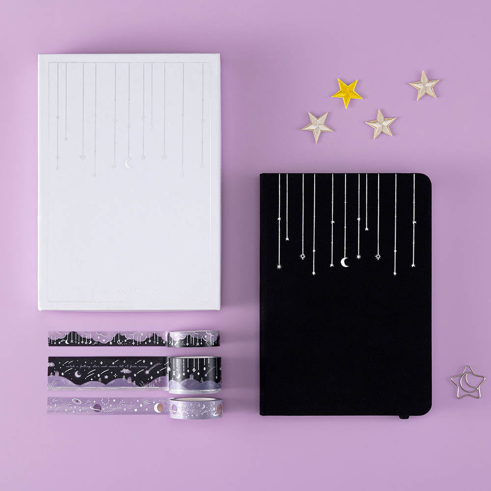 Artistic Decor & Organization